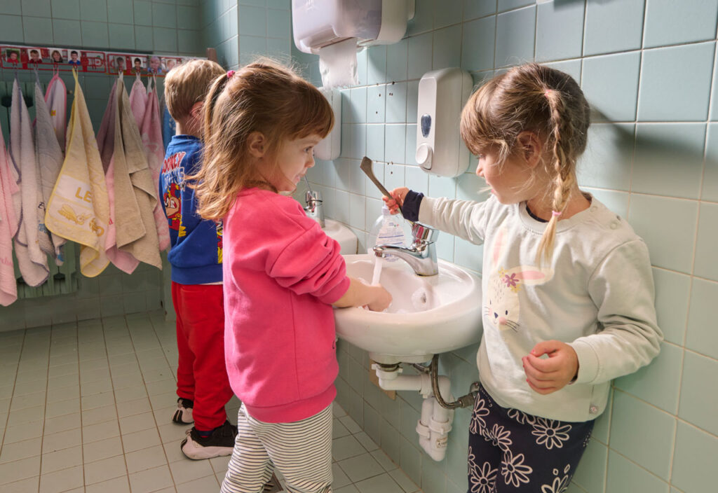 scuola-infanzia-fenegro_3133